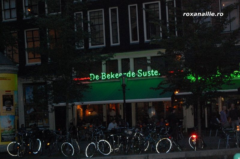 Amsterdam_ the_place_galerie_14.jpg