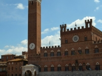 SIENA_orasul_fiestelor_memorabile_galerie_2.jpg